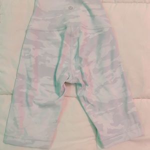 lulu lemon Wunder Under Short 10"  Ribbed